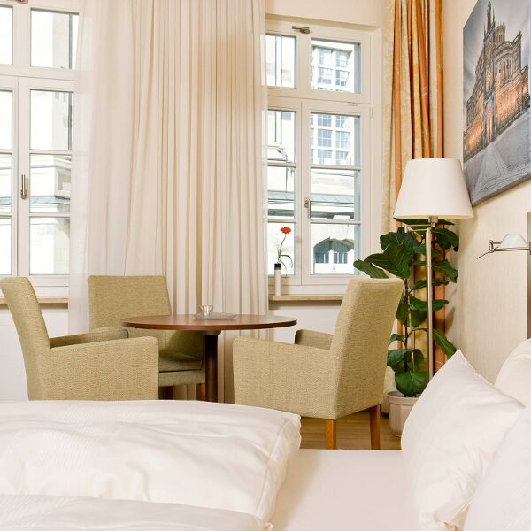 Beispielbild - Schlaf- und Wohnbereich im Aparthotel Altes Dresden