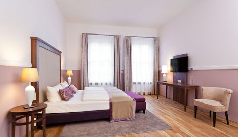 Stay 7 nights, pay only 6