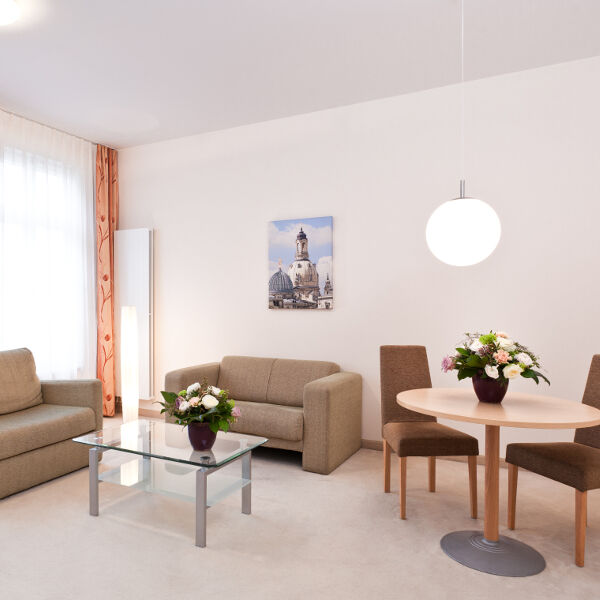 Beispielbild - Wohnraum im 2-Raum-Apartment